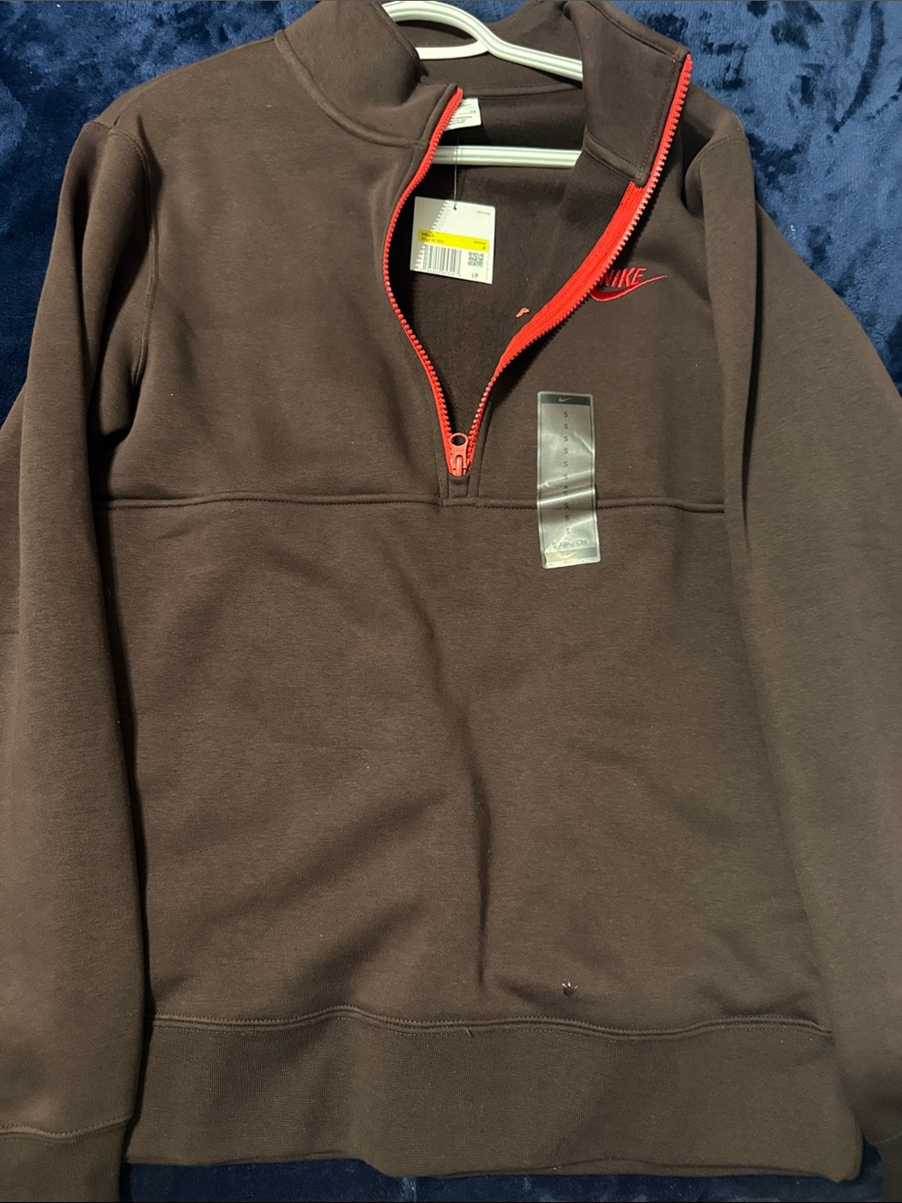 Nike Brown Quarter-Zip Pullover with Red Zip and Logo Men's Small